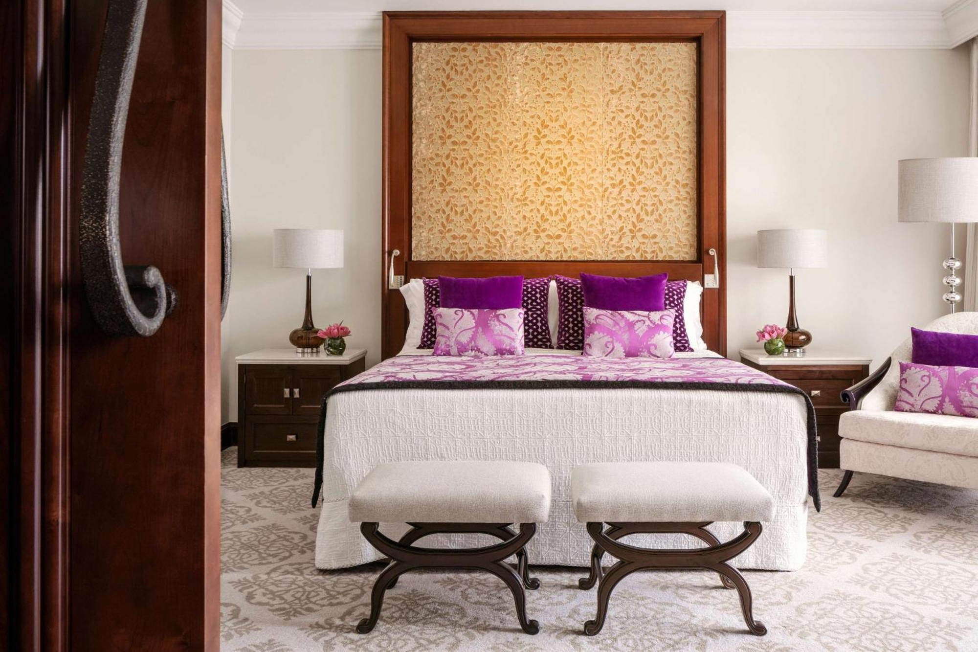Palace Superior King Room - UAE Resident, UAE ID Mandatory - includes Waterpark Access